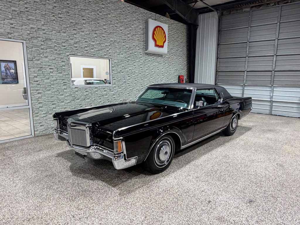 1971 Lincoln Continental Mark III